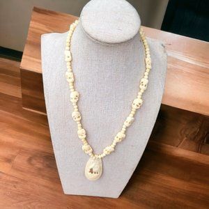 Vintage Hand Carved Elephant Teardrop Pendant Bead Chain 22" Barrel Closure